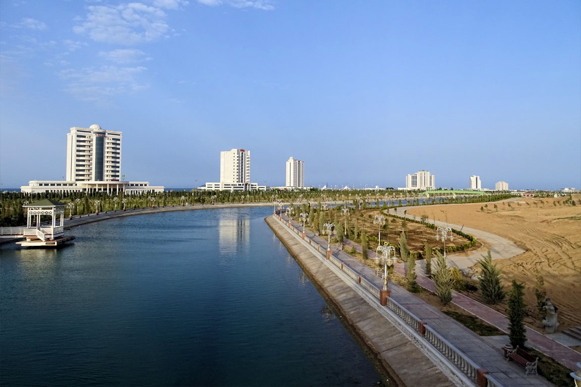 Avaza River