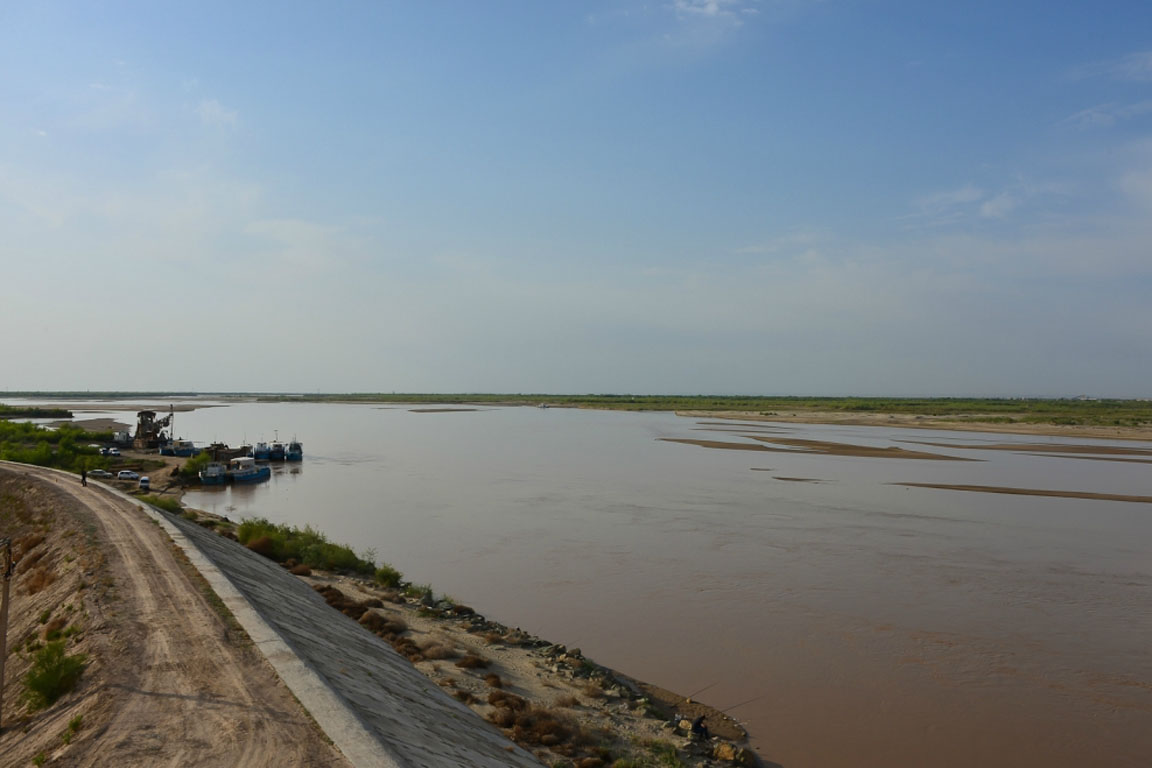 Amu Darya river