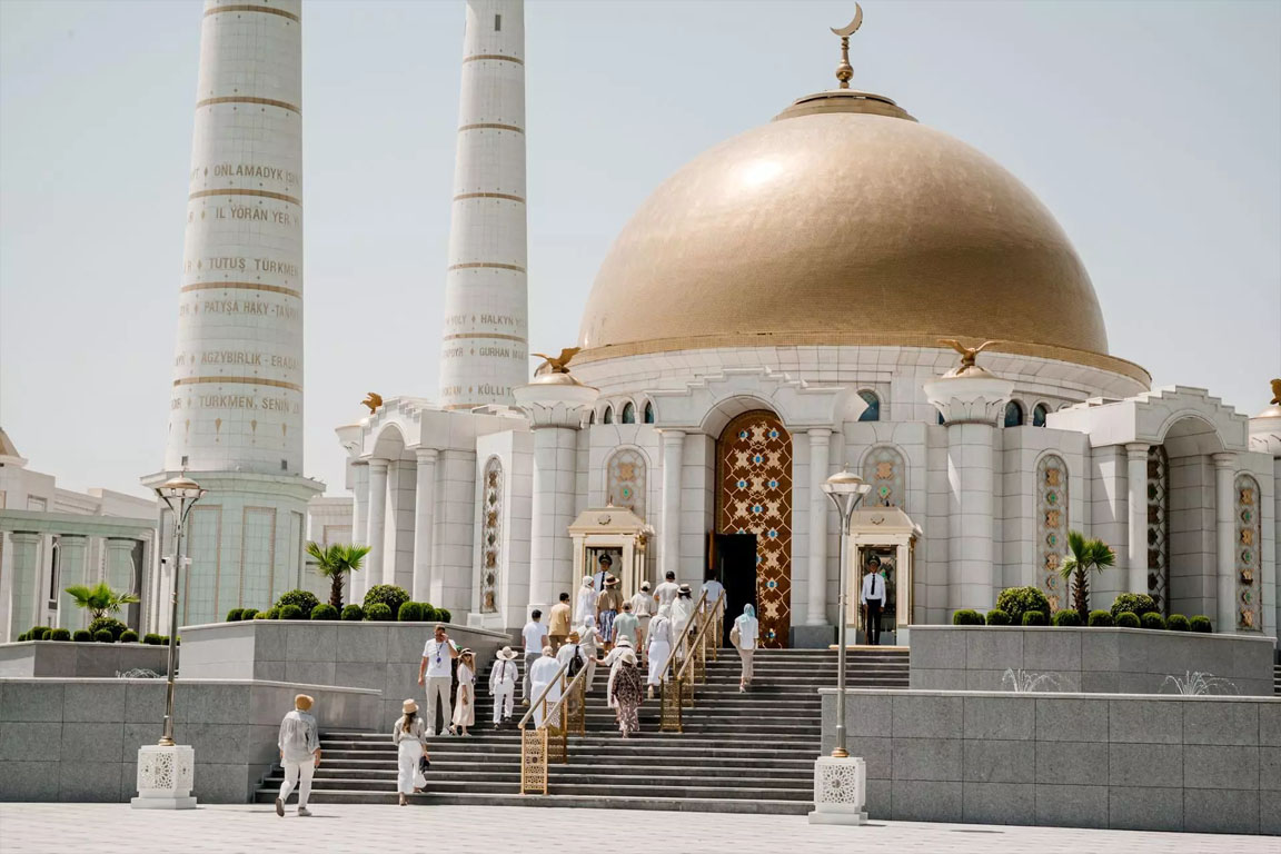 Turkmenbashi Ruhy Mosque