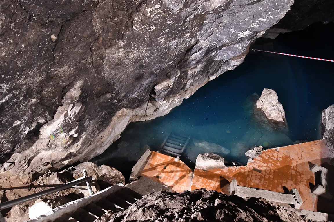 Underground Lake Kow-Ata